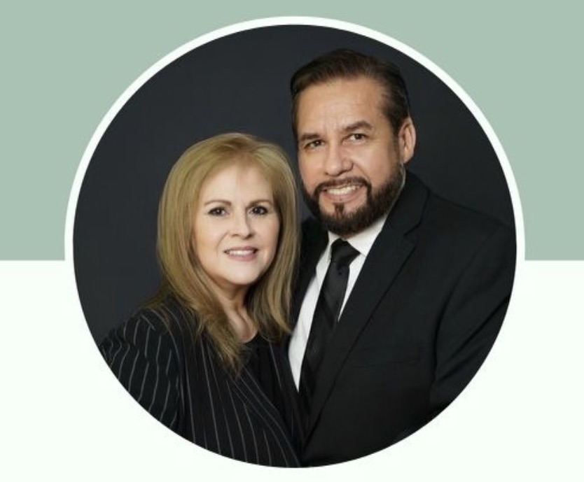Pastors Claudio and Lucinda Ochoa